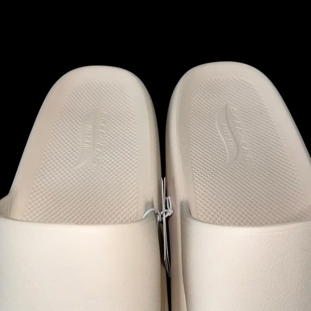 Skechers Arch Fit Beige Horizon Men's Slide Sandals foamies Comfort SZ/ 9